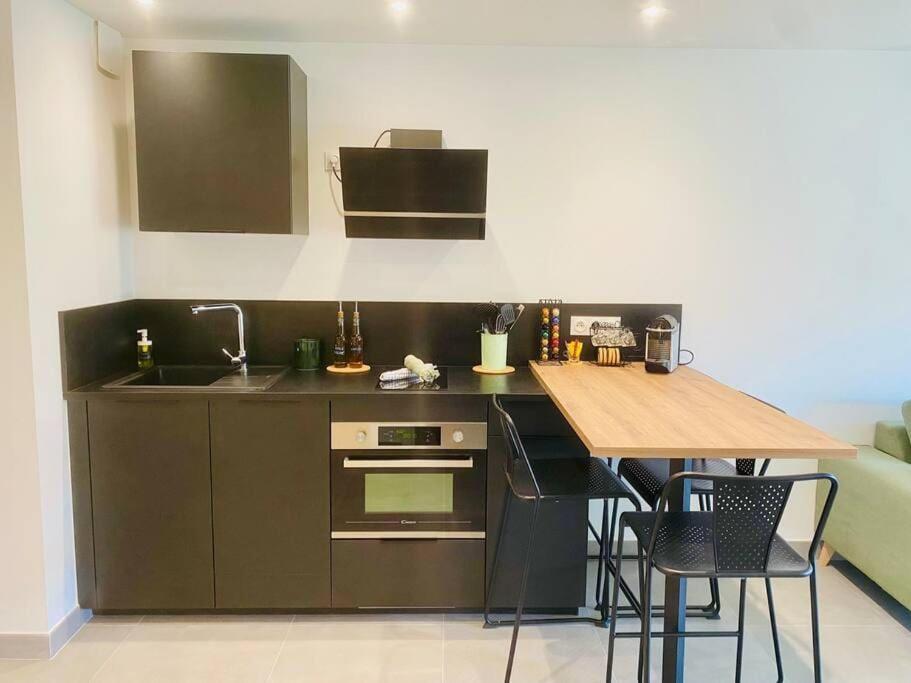 "Royal" Magnifique Appartement Avec Vue Sur Le Cadre Royal Sète Exteriér fotografie