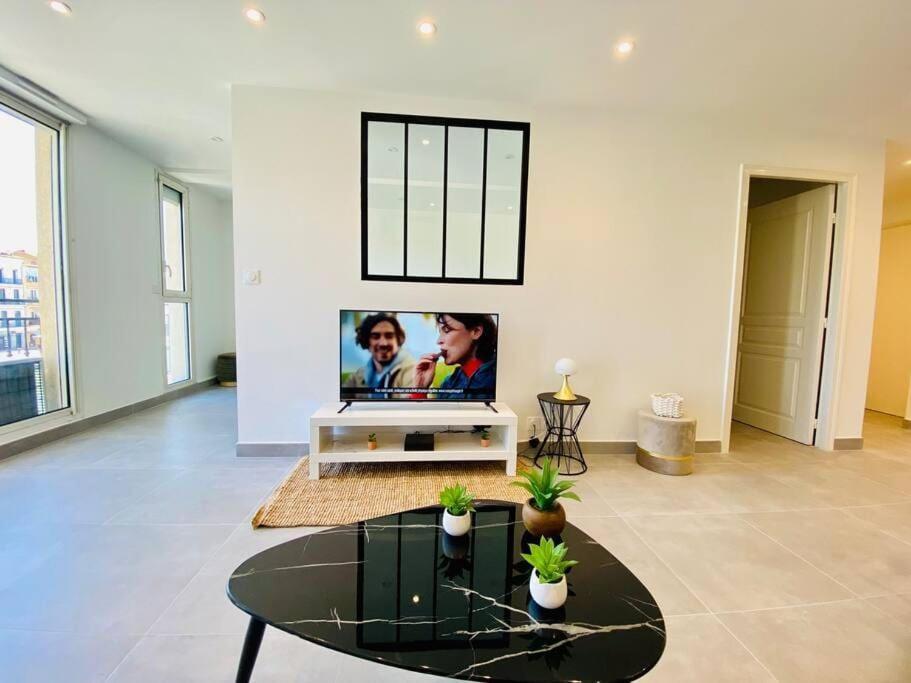 "Royal" Magnifique Appartement Avec Vue Sur Le Cadre Royal Sète Exteriér fotografie
